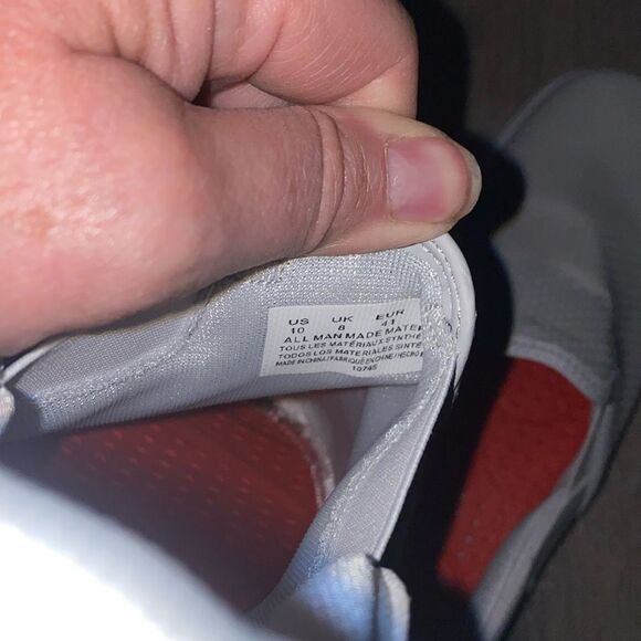 SPEEDO Perforated Casual Slip On Sneakers Gray size 10, NWT - Picture 4 of 6